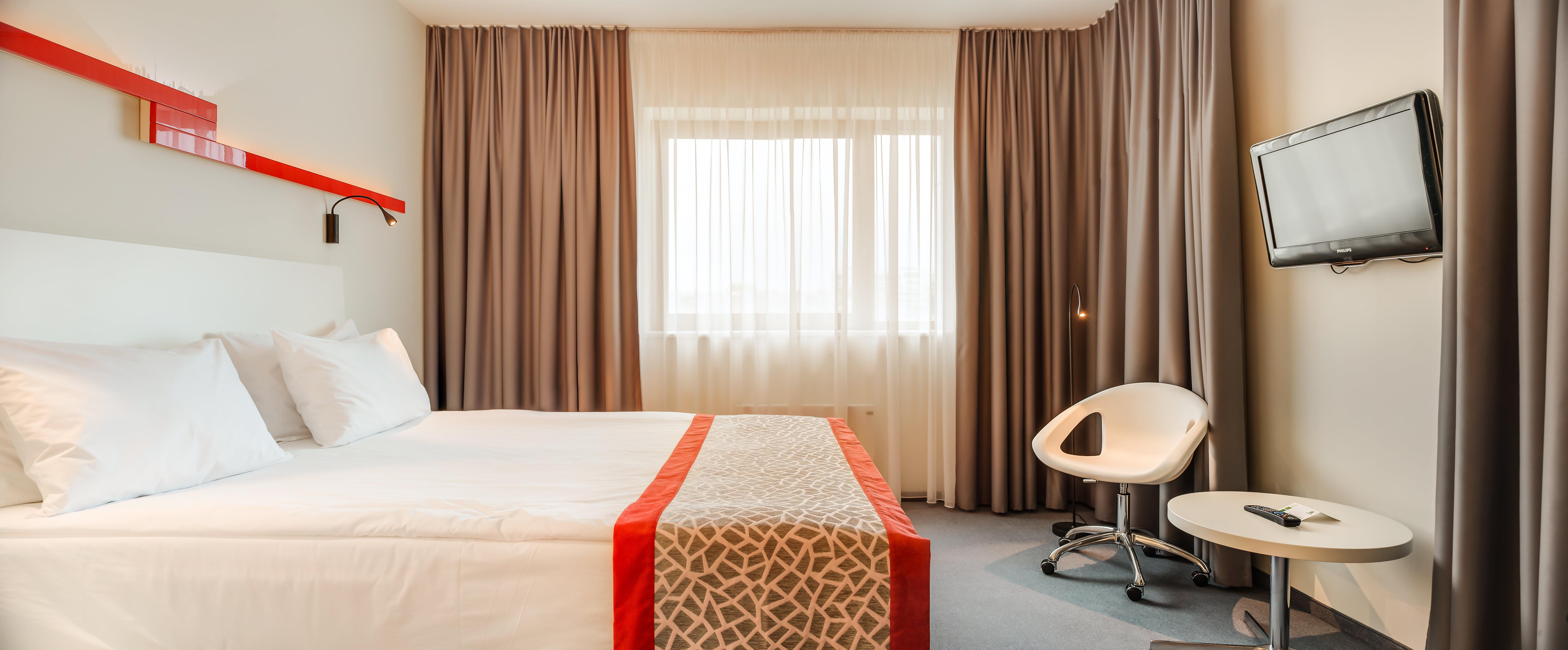 By Ihg Hotel 4*