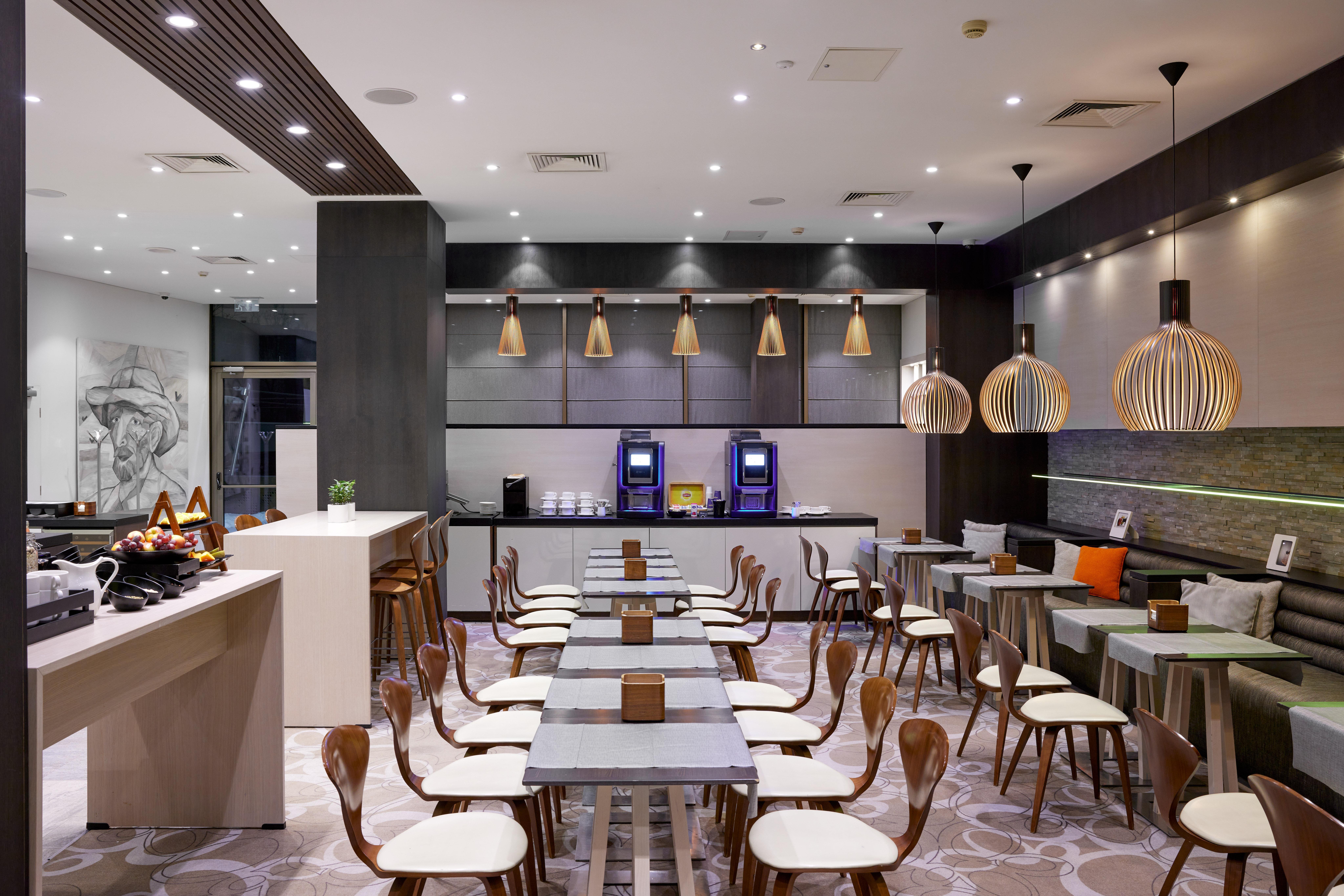 By Ihg 4* VNO