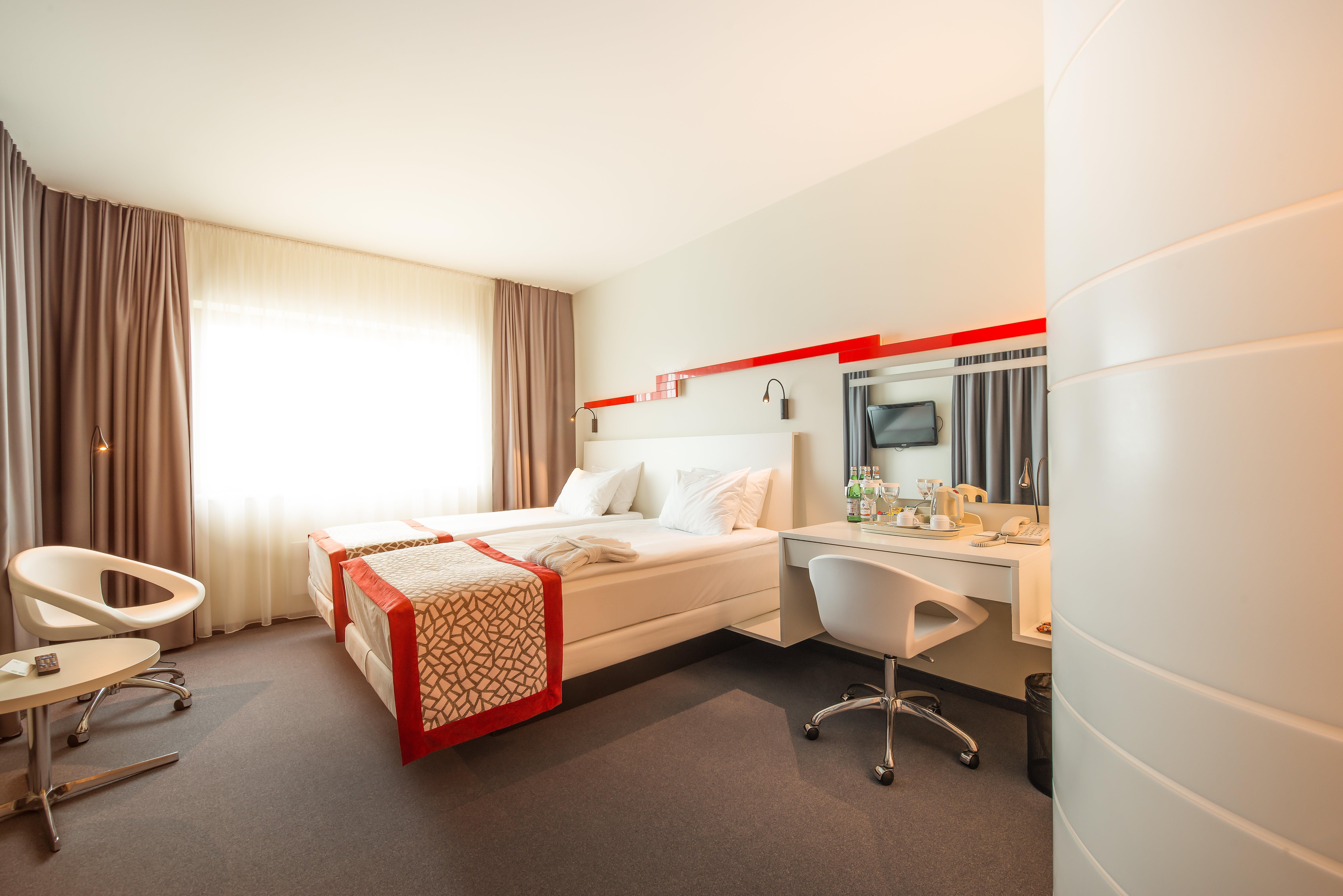By Ihg Hotel