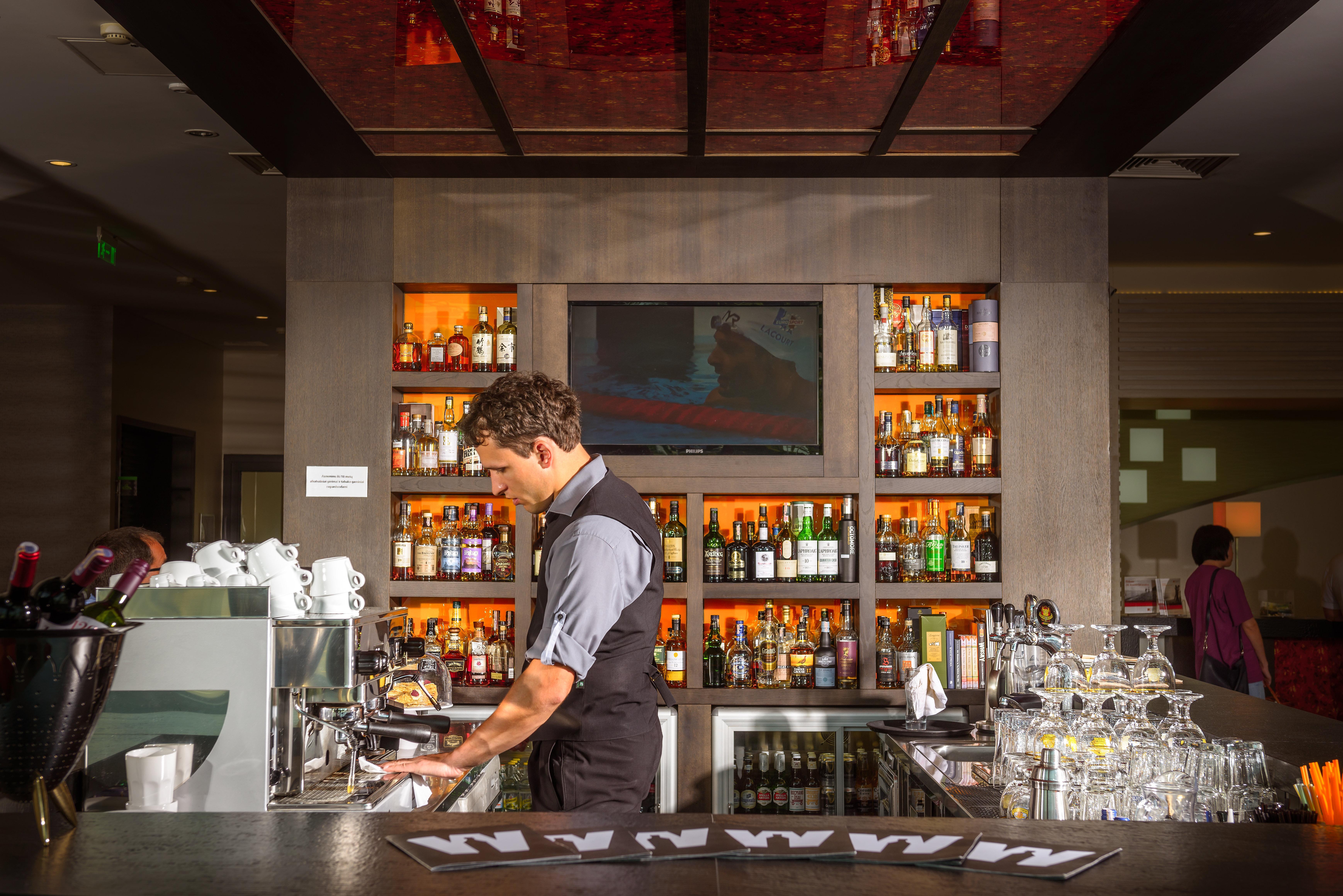 Hotel By Ihg VNO